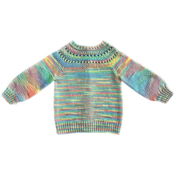 Hand-knit pastel rainbow children’s sweater - Picture 2 of 3